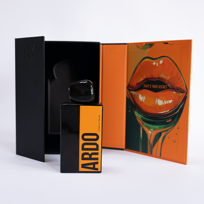 Unboxing des ARDO Extrait de Parfum – intensiver Nischenduft in hochwertiger Verpackung mit schwarzer Signature-Ästhetik